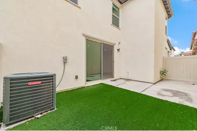 1946 Hazil Olson Ln, Colton, CA 92324 - Photo 23