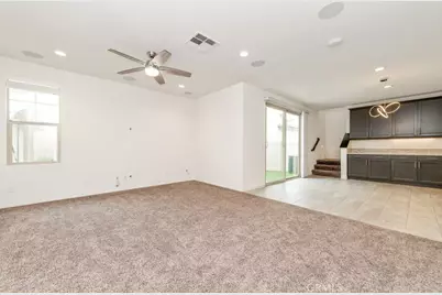 1946 Hazil Olson Ln, Colton, CA 92324 - Photo 3