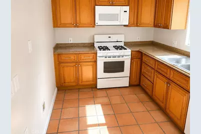 6516 Longridge Avenue, Van Nuys, CA 91401 - Photo 7