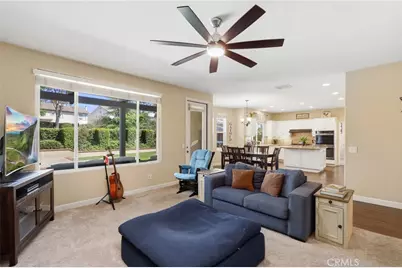 18 Ledgewood, Rancho Santa Margarita, CA 92688 - Photo 11