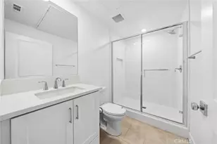 427 Flycatcher, Irvine, CA 92618 - Photo 33