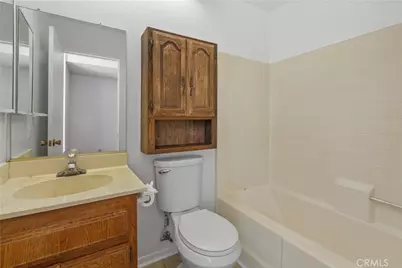 18104 Montgomery, Fontana, CA 92336 - Photo 15