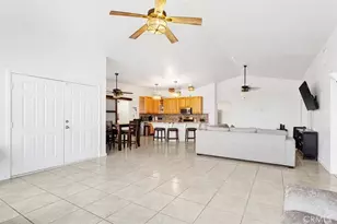 16192 Molino, Victorville, CA 92395 - Photo 23