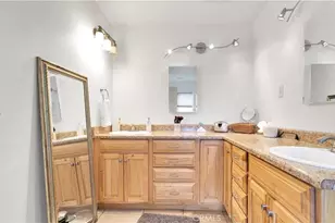16192 Molino, Victorville, CA 92395 - Photo 33