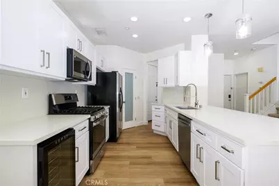 11377 Brookglen Court, Riverside, CA 92505 - Photo 7
