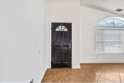 7592 Redwood Avenue, Hesperia, CA 92345 - Photo 7