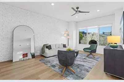 21 Gramercy #220, Irvine, CA 92612 - Photo 3