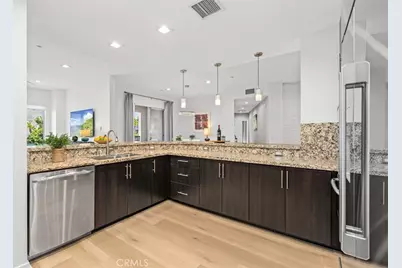 21 Gramercy #220, Irvine, CA 92612 - Photo 9