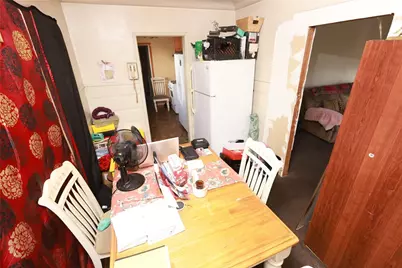 447 E 94th Street, Los Angeles, CA 90003 - Photo 7