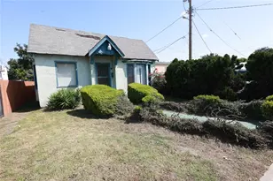 447 E 94th St, Los Angeles, CA 90003 - Photo 39