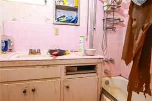 447 E 94th St, Los Angeles, CA 90003 - Photo 29