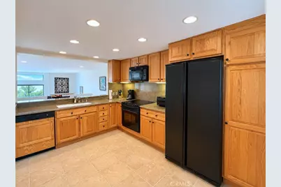 2508 Navarra #414, Carlsbad, CA 92009 - Photo 15