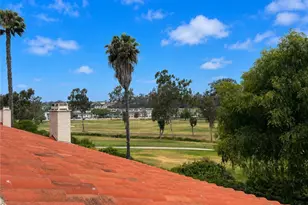 2508 Navarra, Carlsbad, CA 92009 - Photo 3