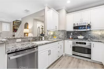 302 Canoe Pond, Costa Mesa, CA 92627 - Photo 9