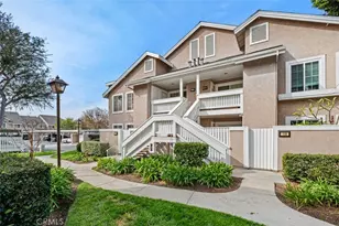 111 Greenfield, Irvine, CA 92614 - Photo 5