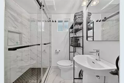 218 Venice Way, Venice, CA 90291 - Photo 9