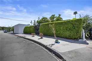 2949 S Harcourt Ave, Los Angeles, CA 90016 - Photo 3