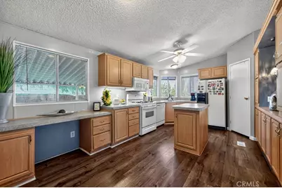 24921 Muirlands Boulevard #108, Lake Forest, CA 92630 - Photo 7