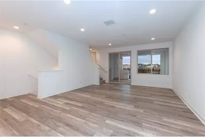 127 Episode, Irvine, CA 92618 - Photo 9