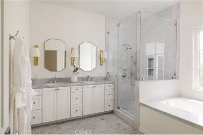 1112 Pembroke Lane, Newport Beach, CA 92660 - Photo 21