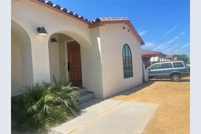 8821 S Gramercy, Los Angeles, CA 90047 - Photo 3