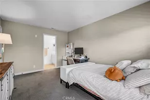 49 Montanas Este, Irvine, CA 92612 - Photo 25