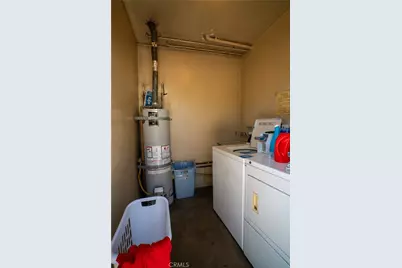 10516 10522 Arrington Avenue, Downey, CA 90241 - Photo 9