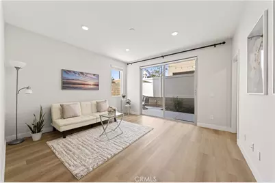 566 Catalonia, Lake Forest, CA 92630 - Photo 3