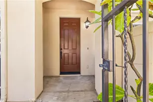 76 Trailing Vine, Irvine, CA 92602 - Photo 5