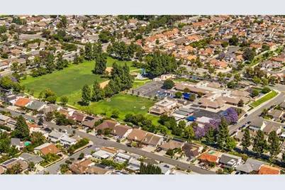 76 Trailing Vine, Irvine, CA 92602 - Photo 49