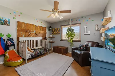 34407 Fairview Dr, Yucaipa, CA 92399 - Photo 19