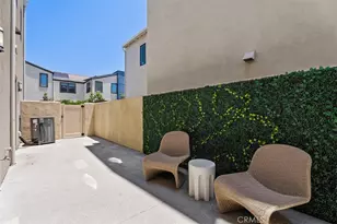 121 Bosal, Irvine, CA 92618 - Photo 13