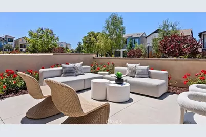 121 Bosal, Irvine, CA 92618 - Photo 3