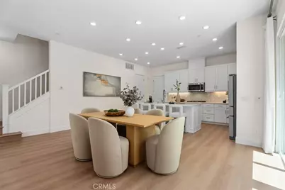 121 Bosal, Irvine, CA 92618 - Photo 9