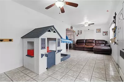 440 W Cherry, Compton, CA 90222 - Photo 9