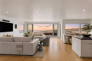 1554 E Oceanfront, Newport Beach, CA 92661 - Photo 3