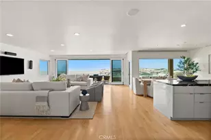 1554 E Oceanfront, Newport Beach, CA 92661 - Photo 15