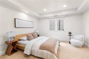 1554 E Oceanfront, Newport Beach, CA 92661 - Photo 21