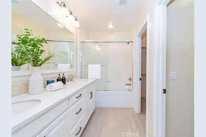 68 Rose Arch, Irvine, CA 92620 - Photo 21