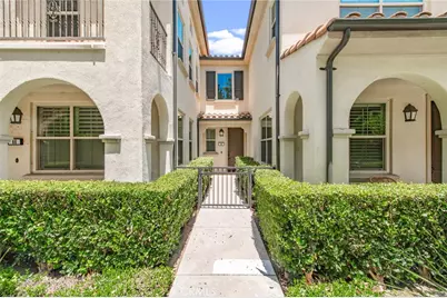 68 Rose Arch, Irvine, CA 92620 - Photo 3