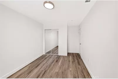 924 W 75th Street, Los Angeles, CA 90044 - Photo 27
