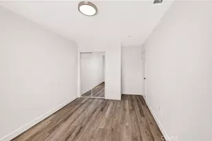 924 W 75th St, Los Angeles, CA 90044 - Photo 27