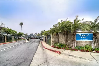 8379 Leeward, Huntington Beach, CA 92646 - Photo 5