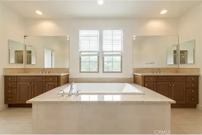 105 Tomato, Irvine, CA 92618 - Photo 25
