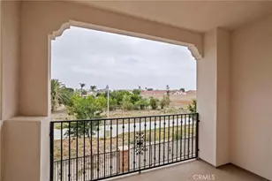 8423 Tamarind Ave, Fontana, CA 92335 - Photo 5