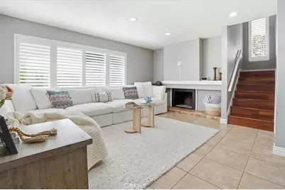 101 W Riverdale #9, Orange, CA 92865 - Photo 3