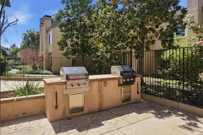101 W Riverdale #9, Orange, CA 92865 - Photo 27