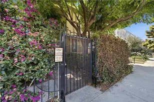 1554 N Hobart, Los Angeles, CA 90027 - Photo 5