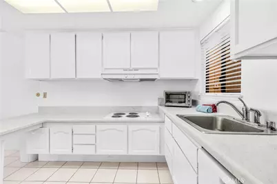 878 Via Mendoza #P, Laguna Woods, CA 92637 - Photo 11