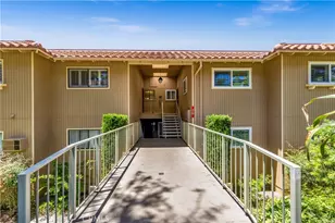 878 Via Mendoza, Laguna Woods, CA 92637 - Photo 3